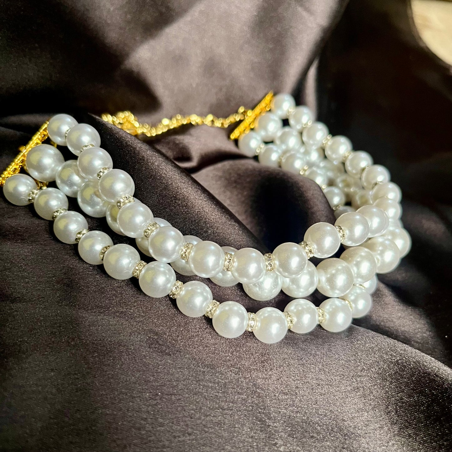 PEARL DIANA NECKPIECE