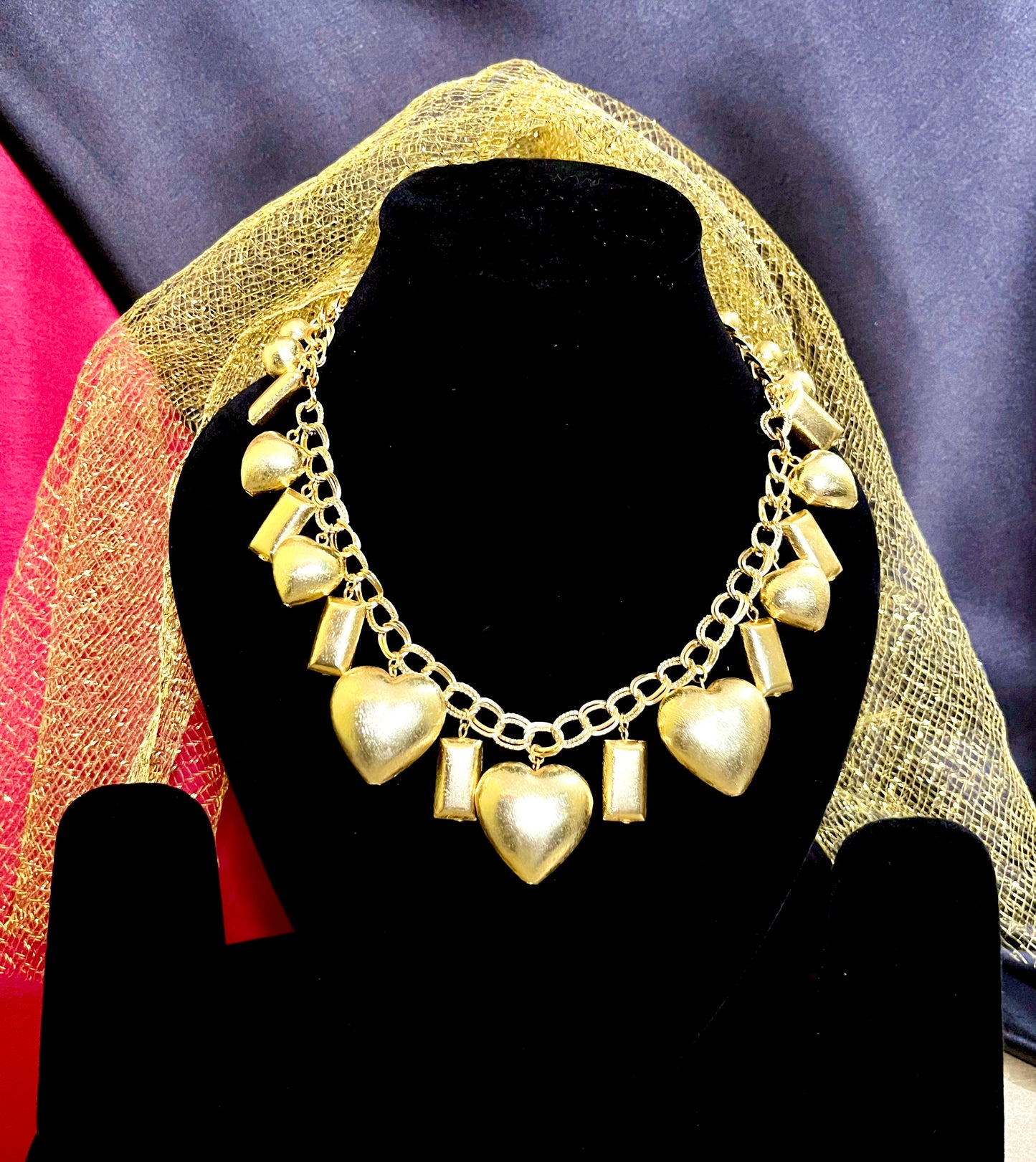 GOLDEN HEART NECKPIECE