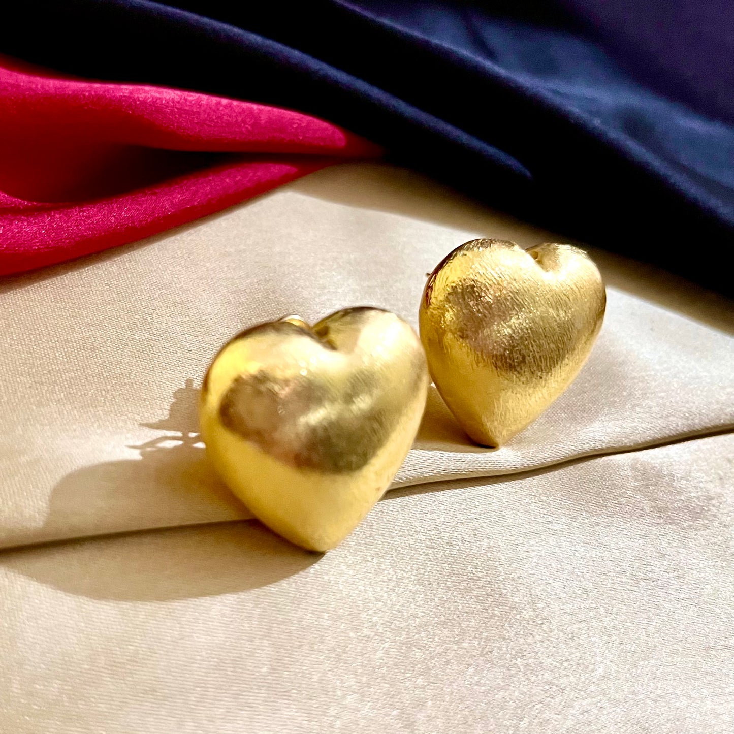 GOLDEN HEART STUDS