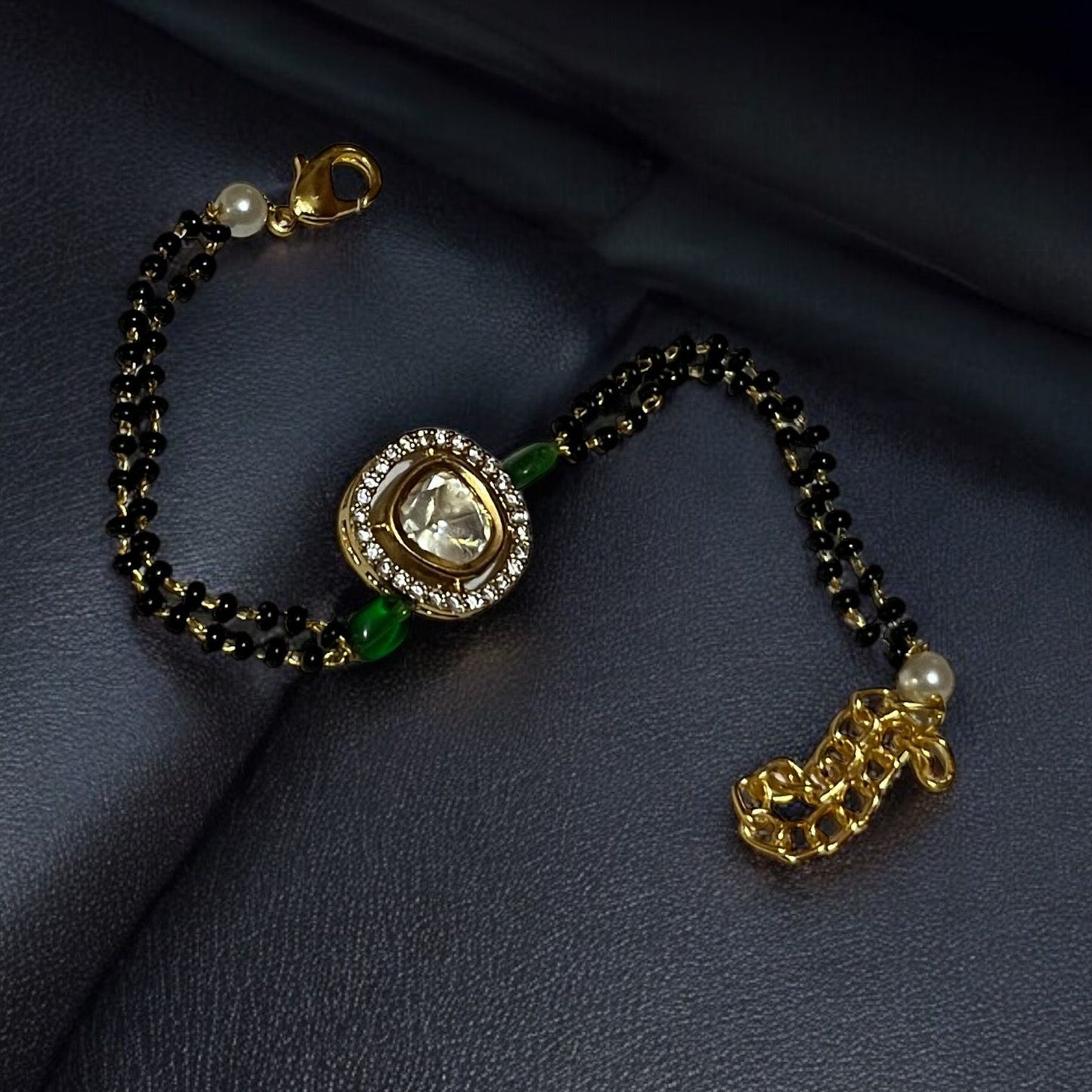 EMERALD NISHA MANGALSUTRA BRACELET