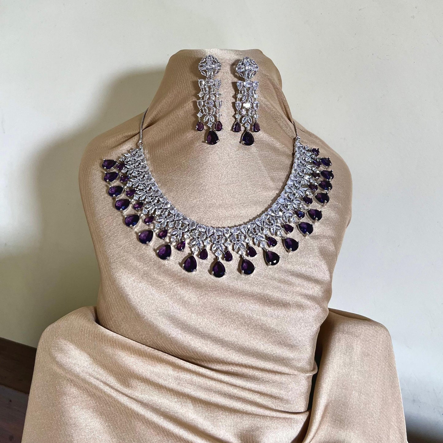 PURPLE SHAKIRA NECKLACE SET