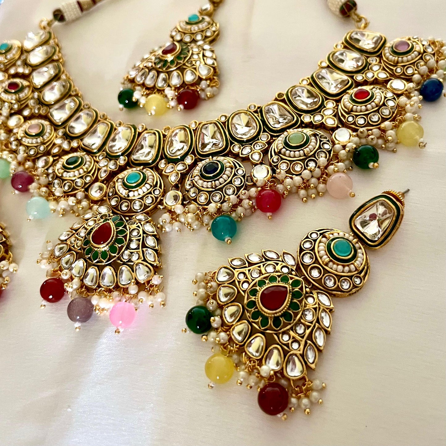 INDRADHANUSH MAHARANI NECKLACE SET