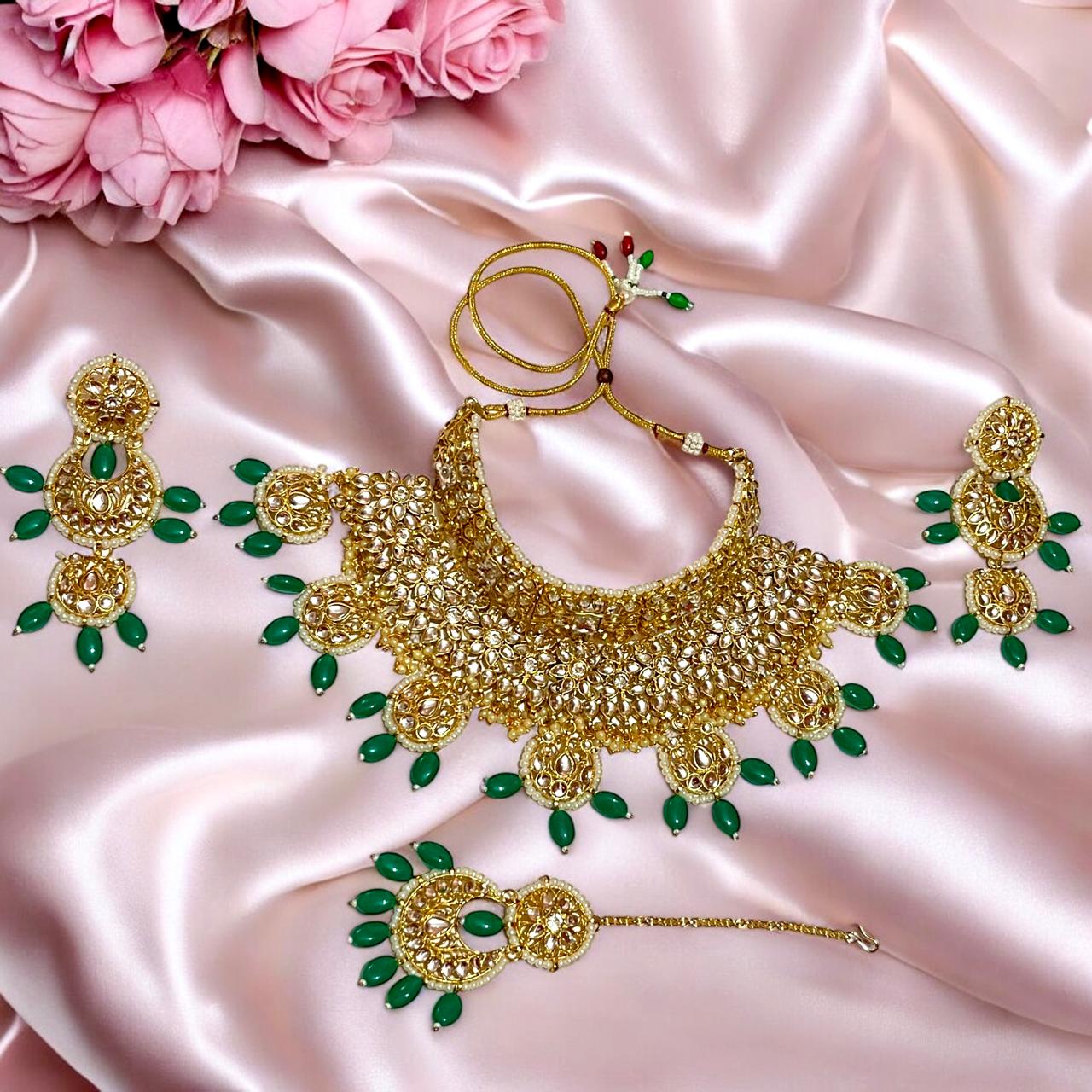 EMERALD SHAINA NECKLACE SET