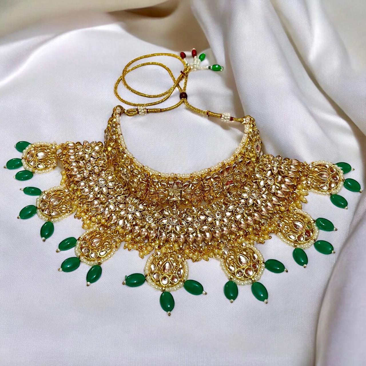 EMERALD SHAINA NECKLACE SET