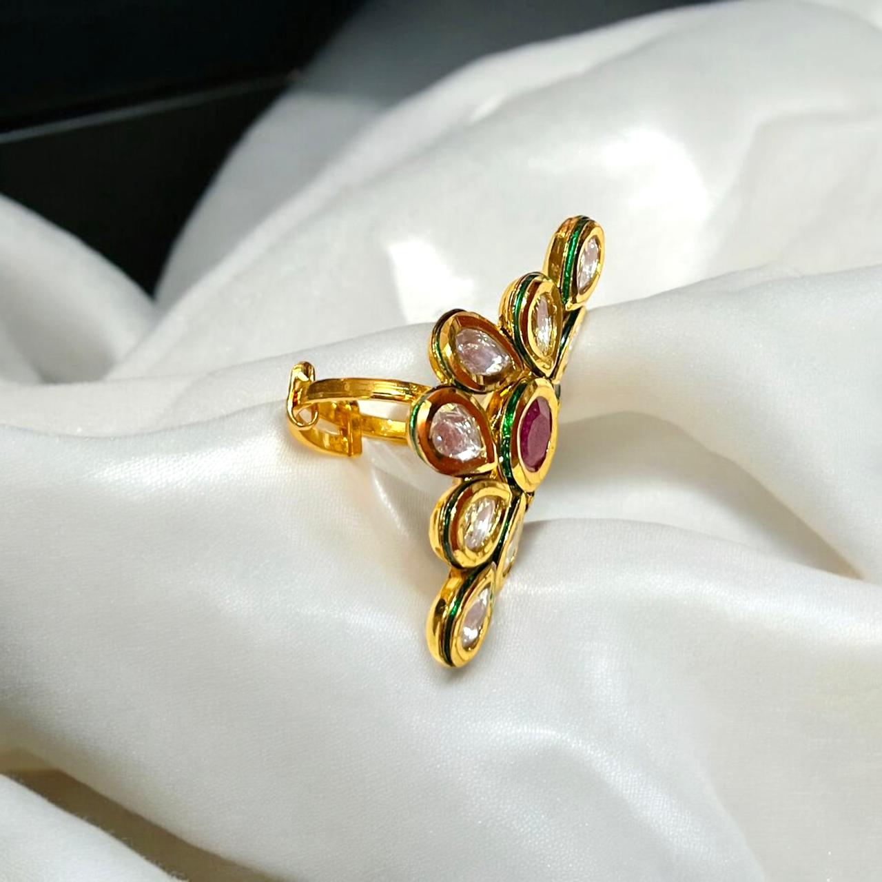 RANI SHEEN KUNDAN RING