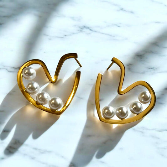 GOLDEN HEART PEARL STUDS