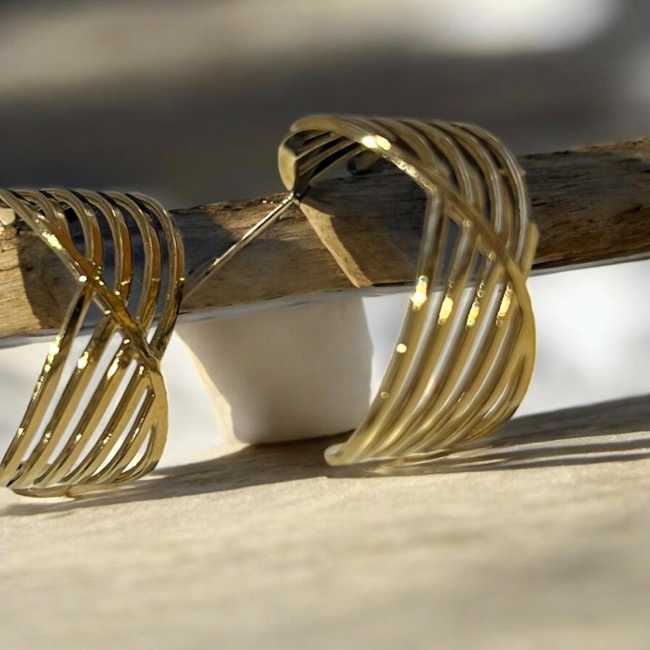 GOLD HOUR HOOPS