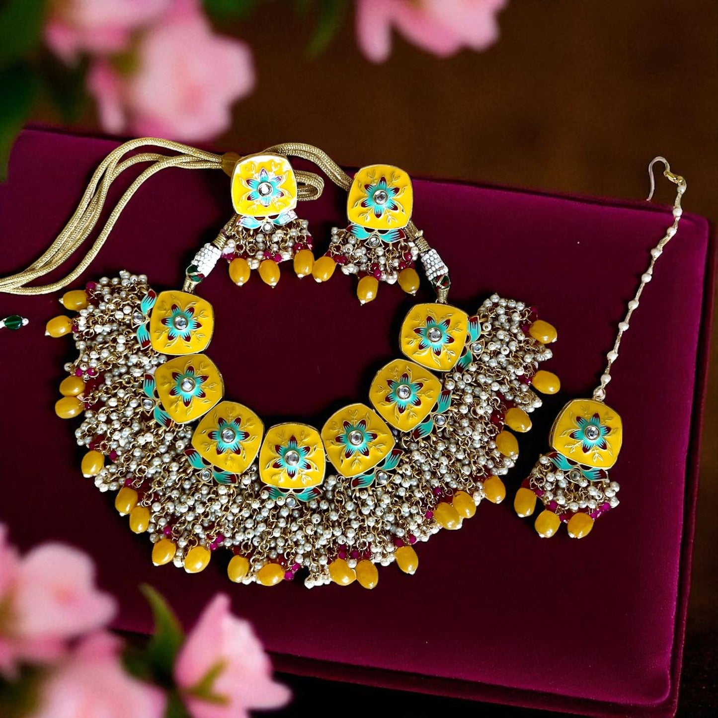 YELLOW KAVYA NECKLACE SET